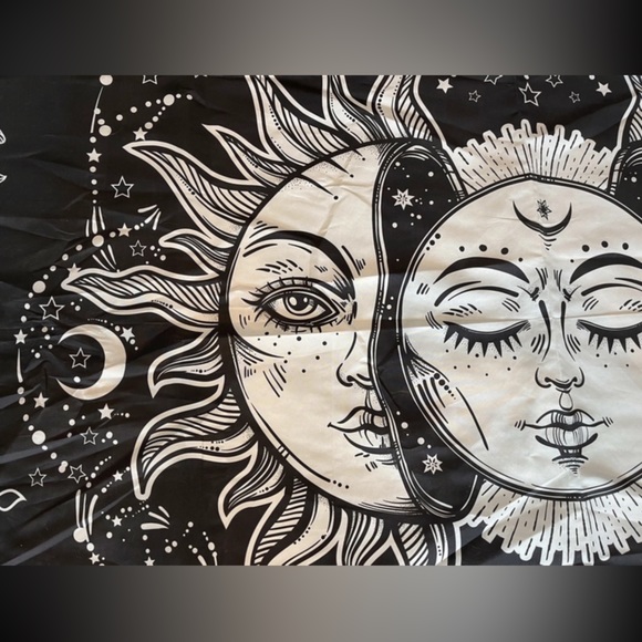 sun and moon hippie tapestry - Picture 2 of 3